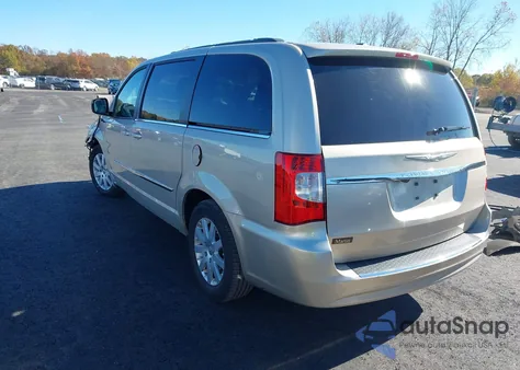 2013 Chrysler Town & Country Touring from USA, damaged, VIN 2C4RC1BG8DR539752